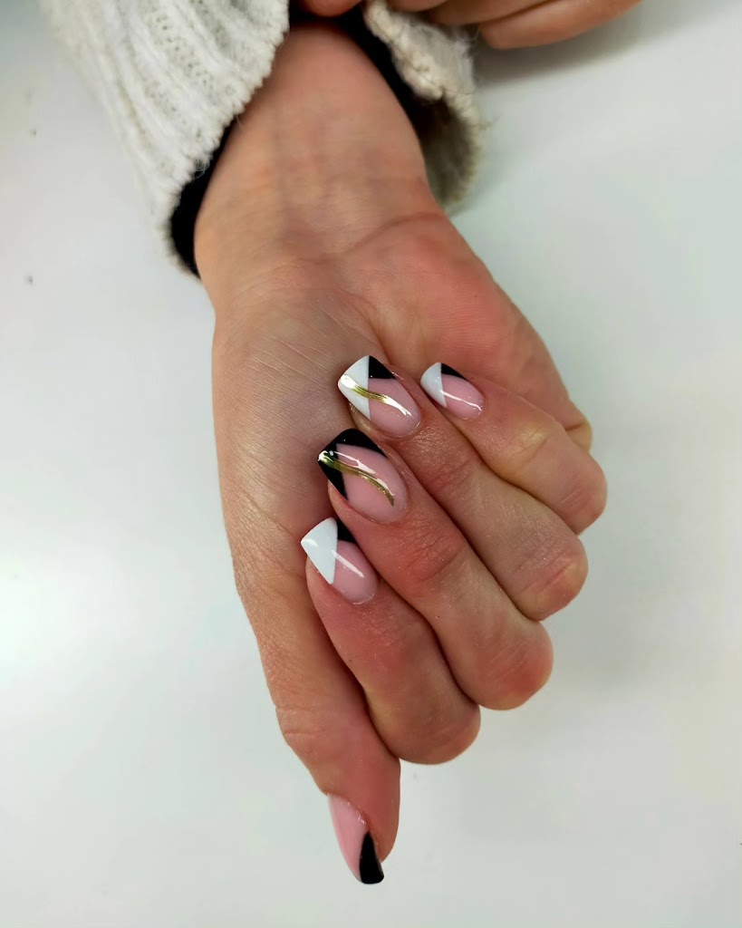 Aroa Anton Bella Center