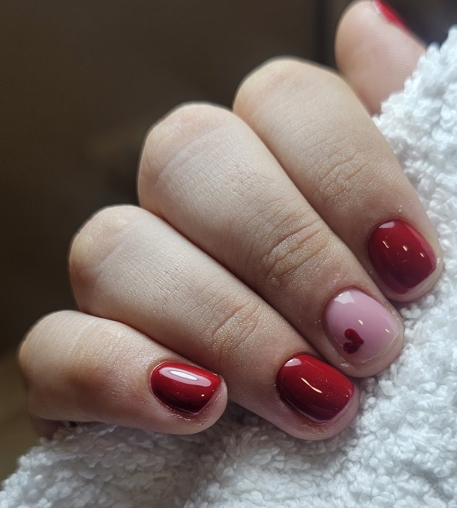 Yurena Mendoza, Estetica Avanzada — Manicura