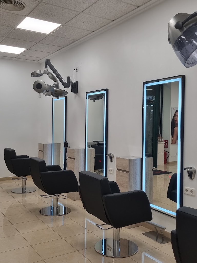 Brotons Estilistas Alfaz — Interior