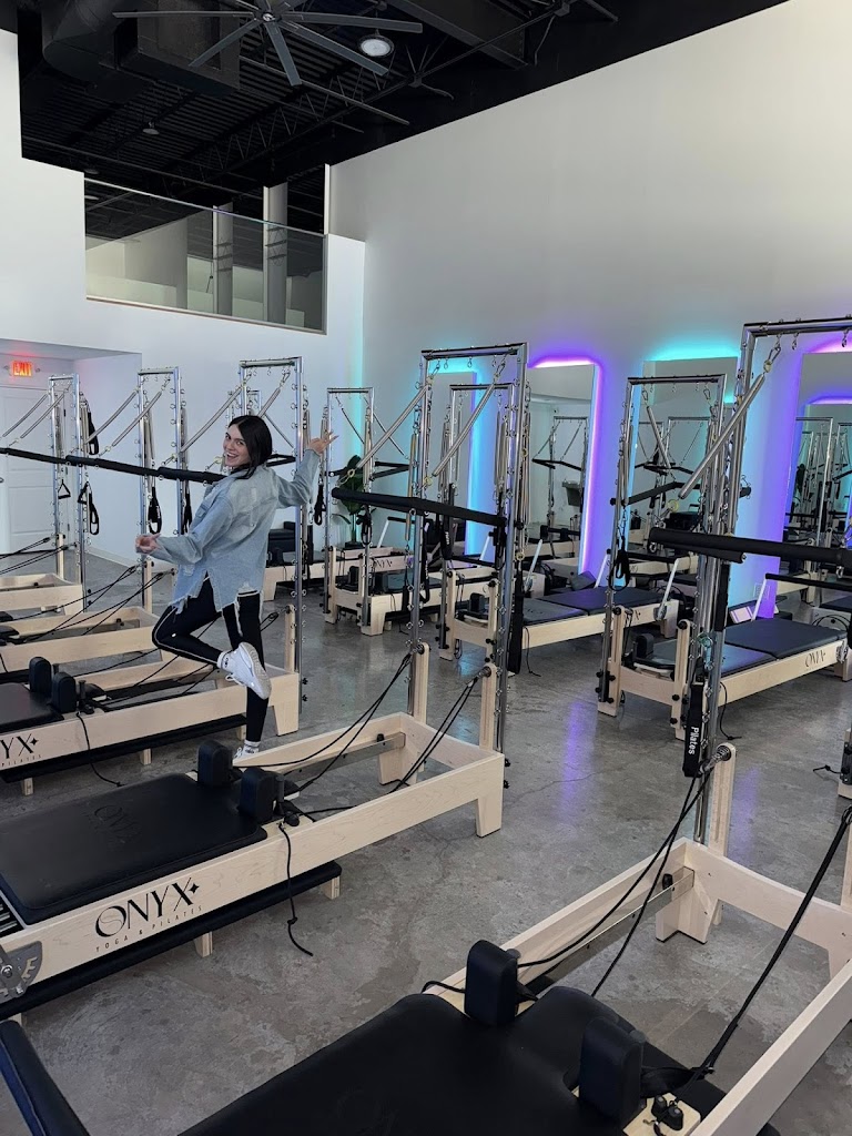  ONYX Yoga & Pilates