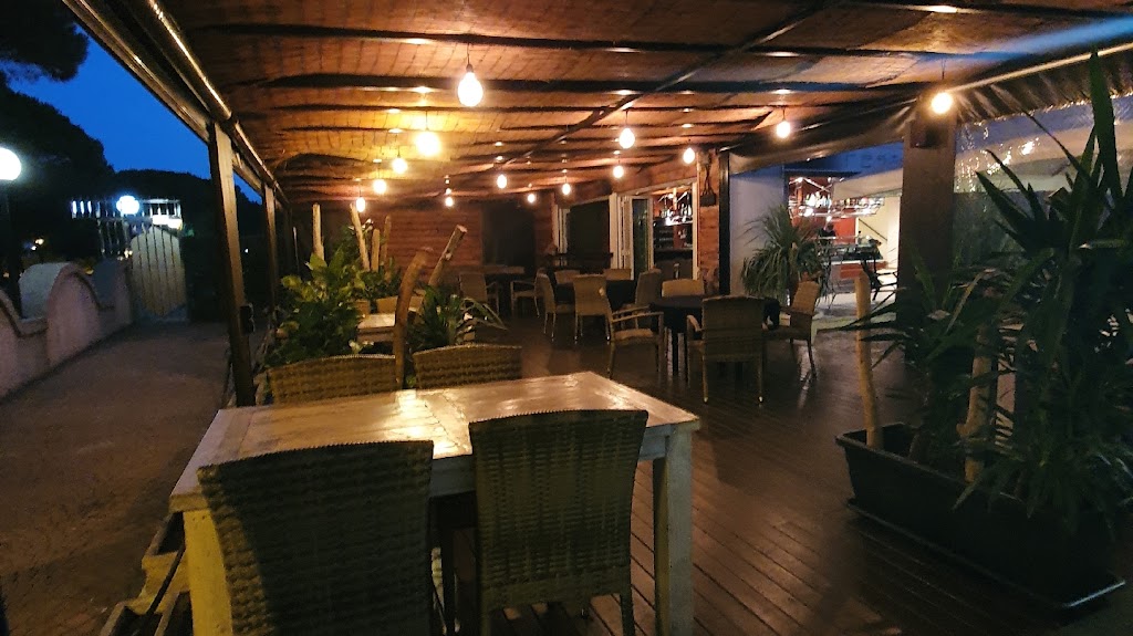 El Moment Blanes — Ambiente