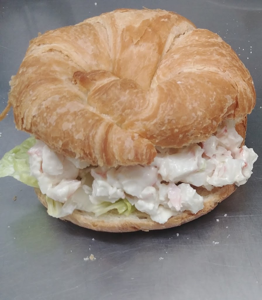  Kayla's Kitchen and Closet