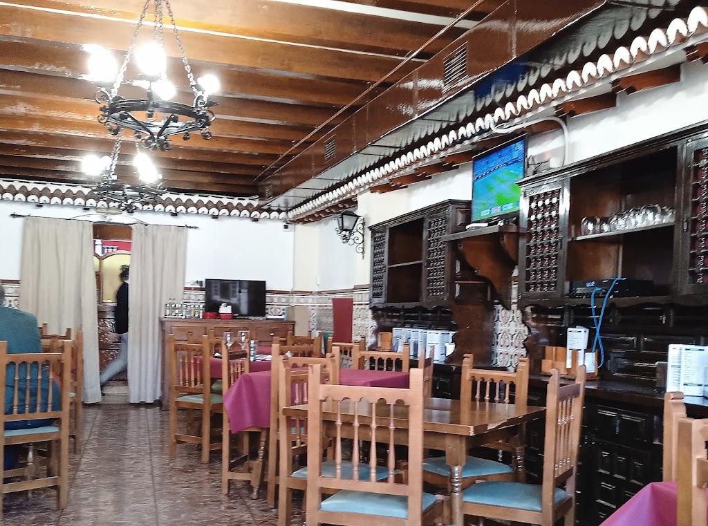 Bar Restaurante La Teja - Manzanares — Ambiente