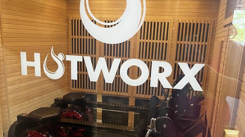  HOTWORX- Bolingbrook, IL