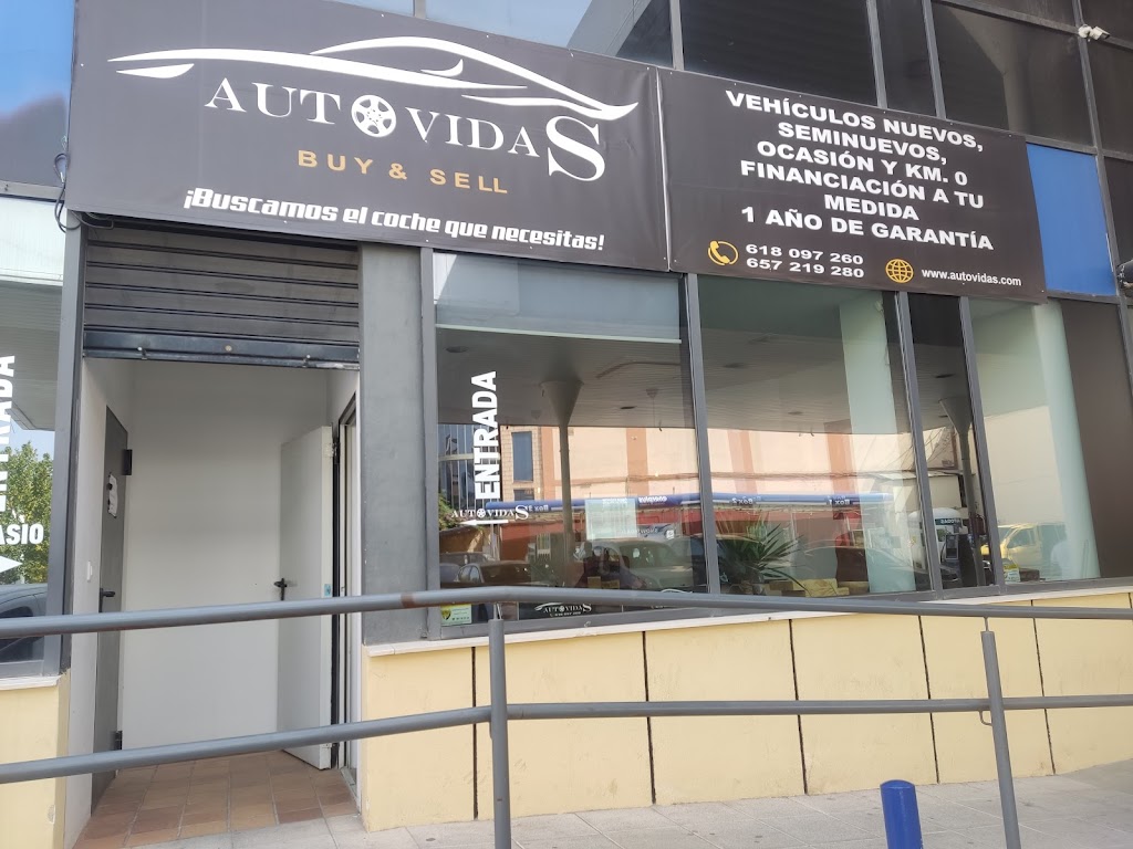 AUTOVIDAS(compra y venta de automoviles)