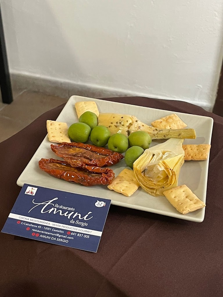 Trattoria Mone Amuni — Comida y bebida