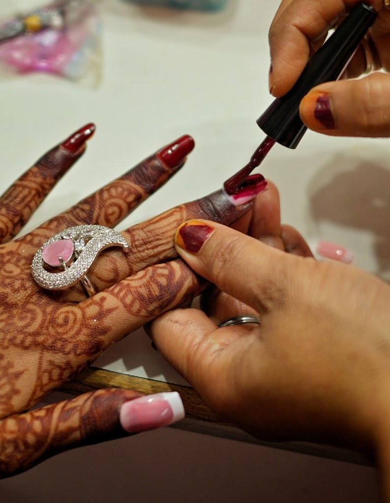 Khubsoorat Ladies Beauty Parlour Gumla