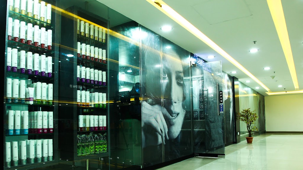 Jajis Innovation Unisex Beauty Salon Bride And Groom Makeover Studio