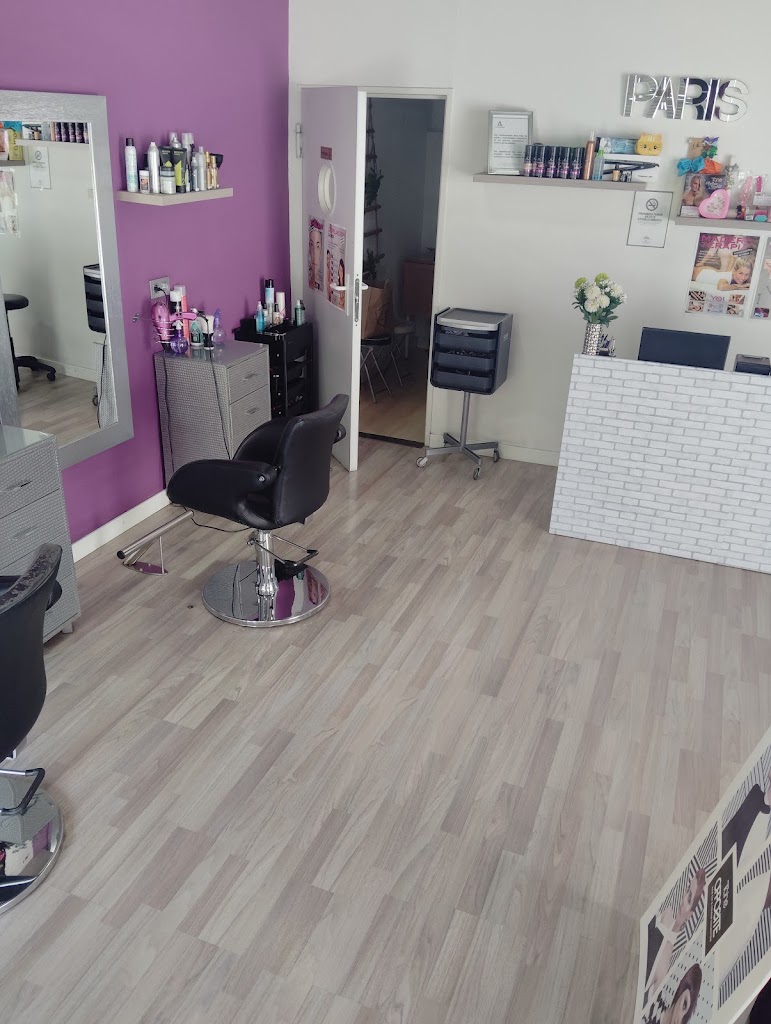Peluqueria Paris Unisex — Interior