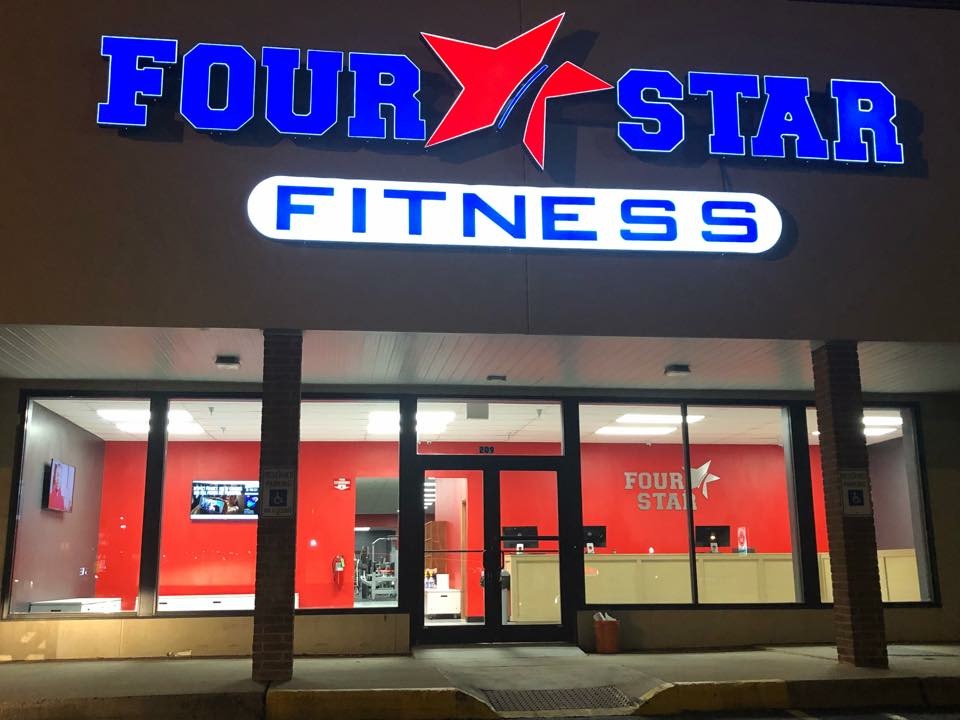  Four Star Fitness - Mustang