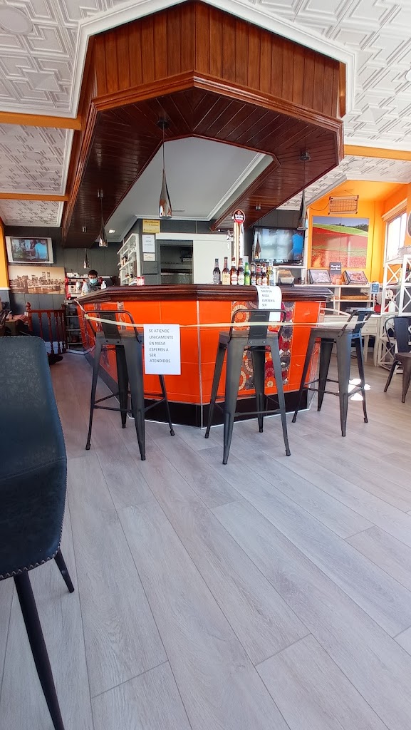 Cafe EL PICO — Ambiente