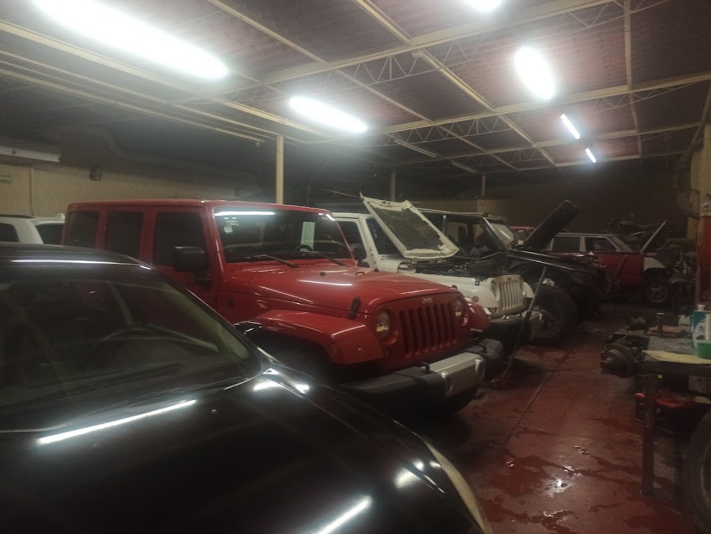 Taller Mecanico New Ranch Car Coustoms — Del propietario