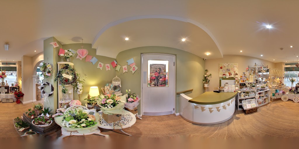 Hoods Florist & Gifts