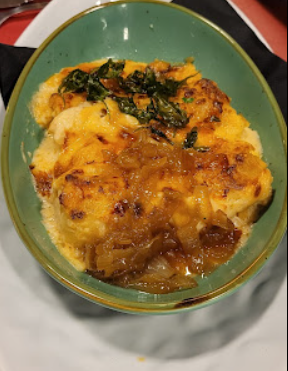 La Nova Vinya — Comida y bebida