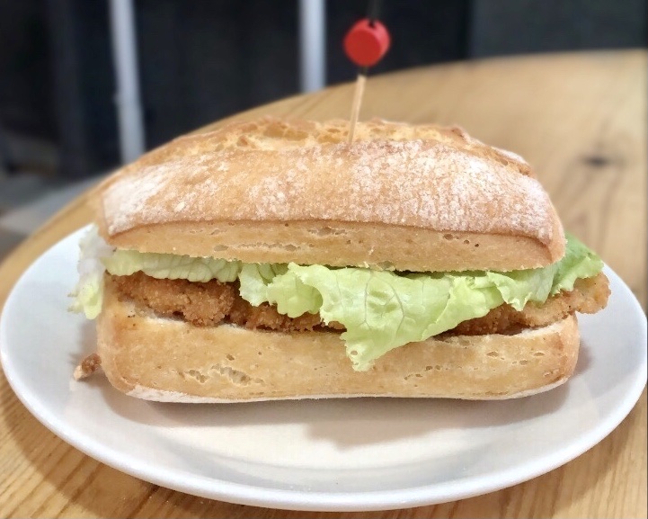 Cafe ~ Vinateria Entre Copas — Comida y bebida