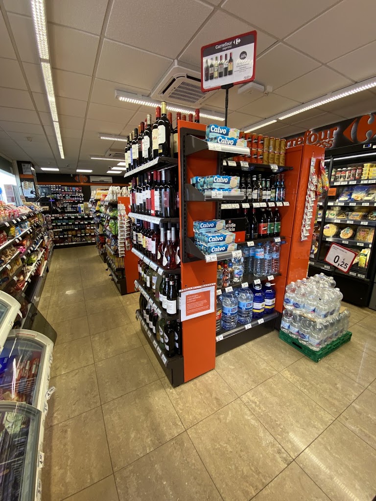Estacion de servicio Cepsa — Interior