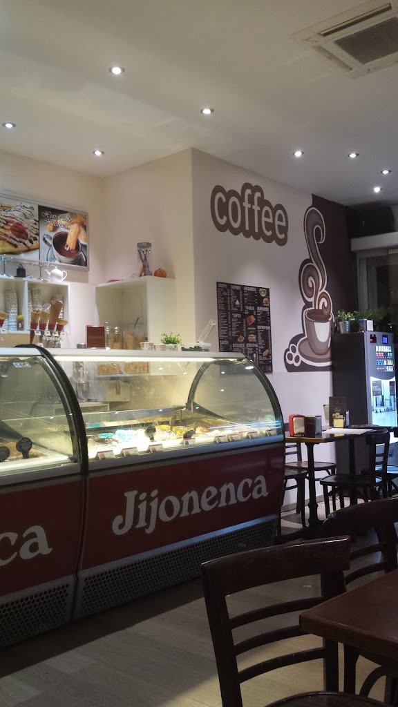 Aromass Cafeteria | Pizzeria — Ambiente