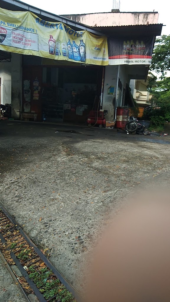 Bengkel Mobil