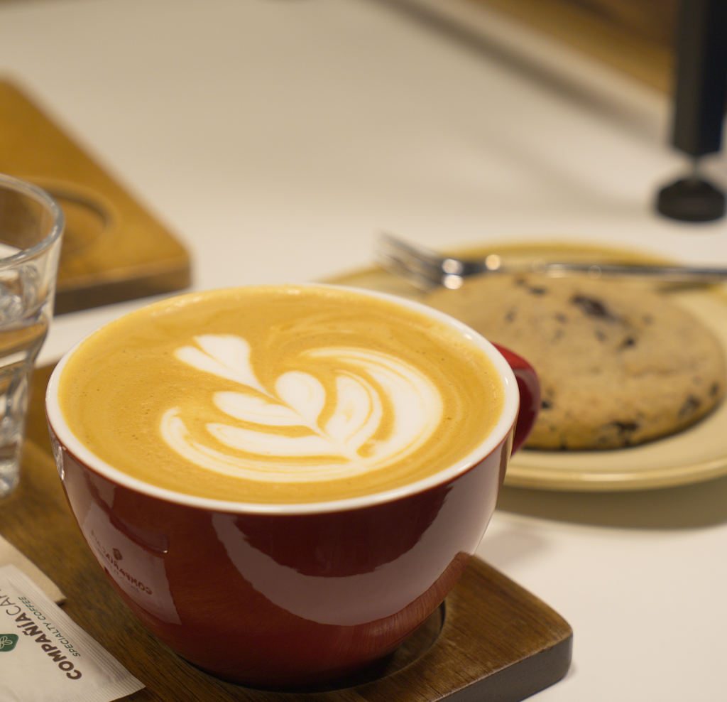 Compania Cafe — Capuchino