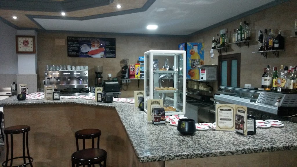 CAFE BAR ORELLANA — Ambiente