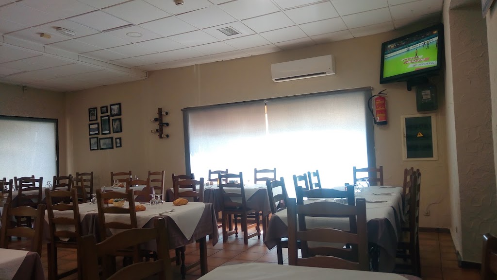 Bar Comedor Granados — Ambiente
