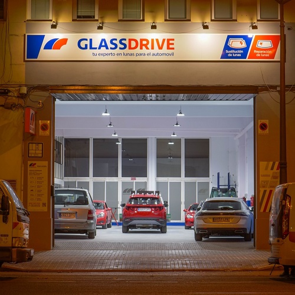 Glassdrive Vitoria — Exterior