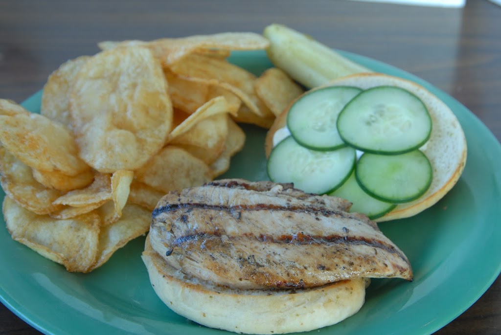  Sidekicks Bar & Grill