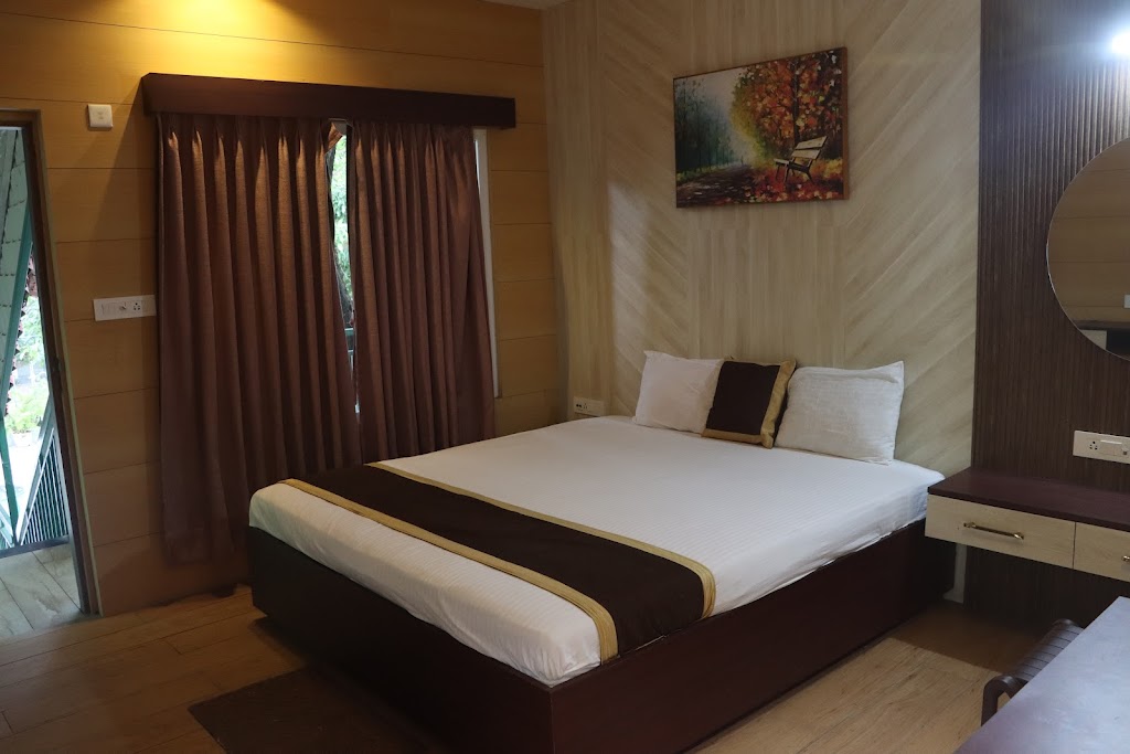 Palki Guest House Berhampore