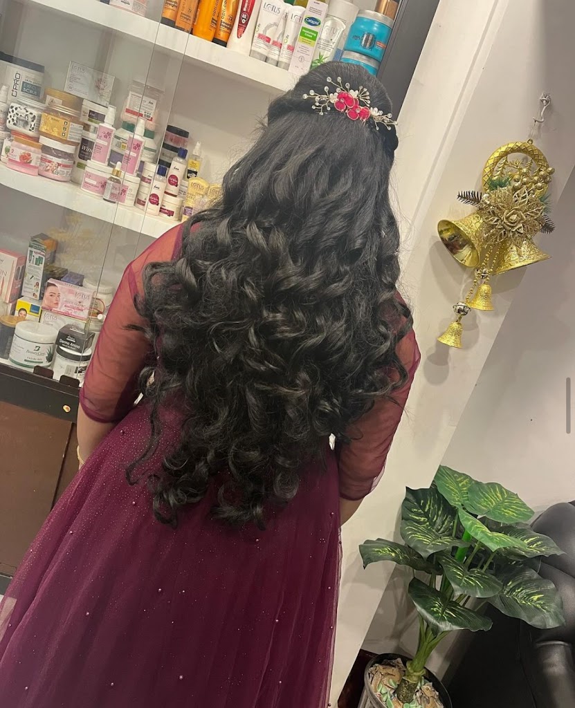 New World Beauty Parlour