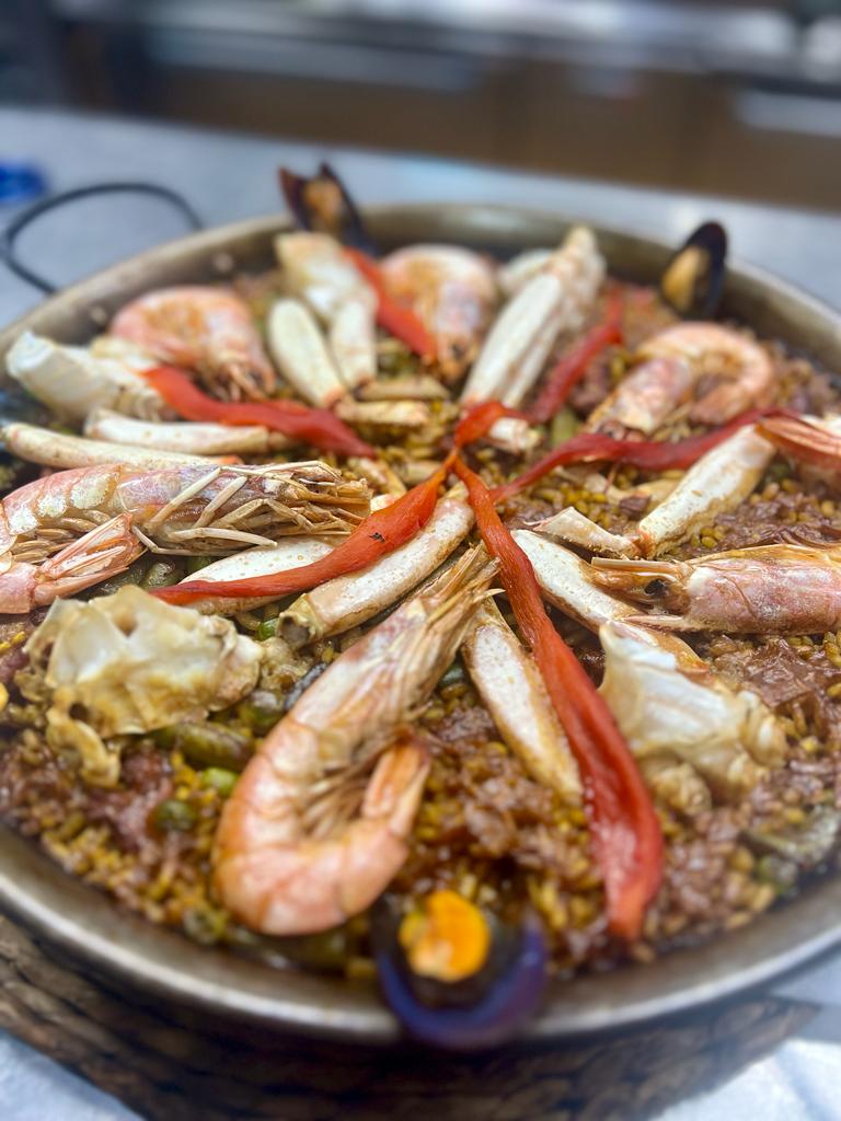 Restaurante Celler Ca'n Ripoll — Paella