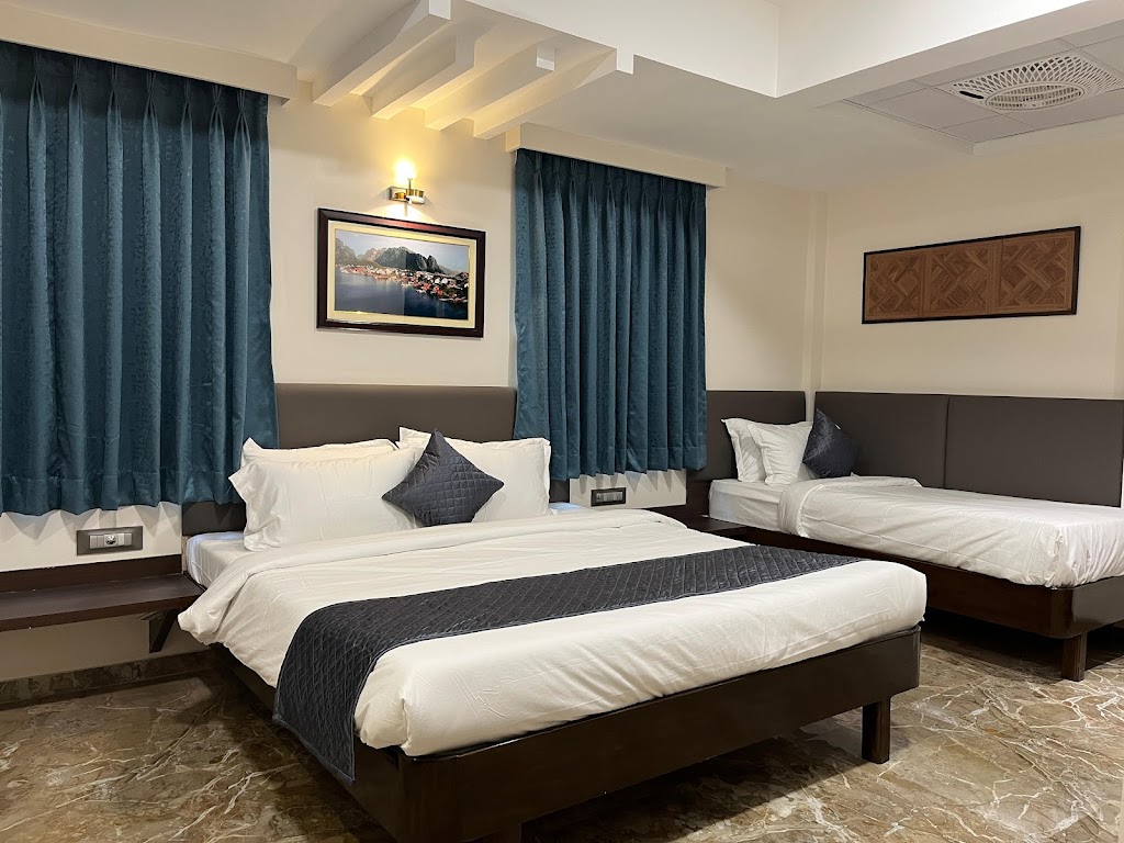 Kuber Suites