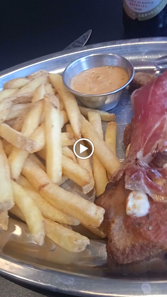 Berto's Milanesa - CC Splau — Videos