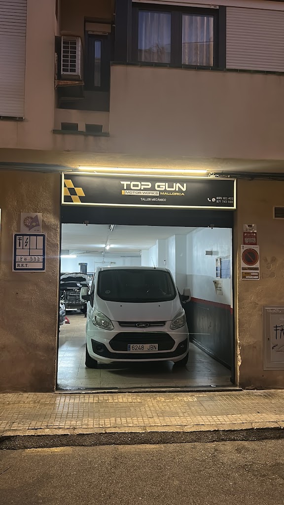 Taller TOP GUN