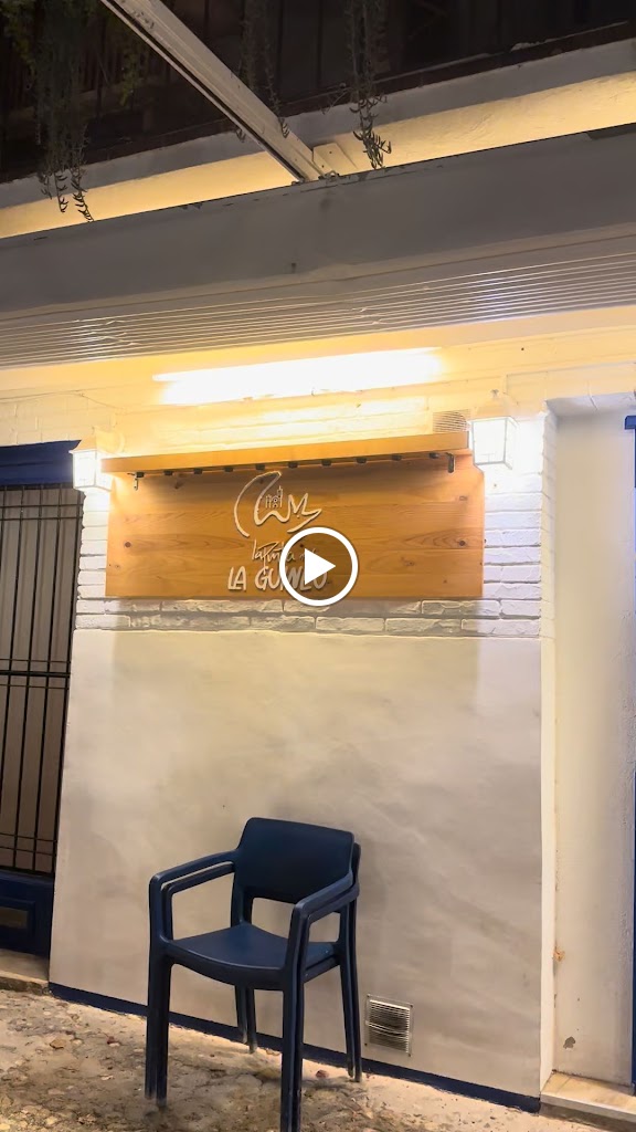 La Punta De La Guineu Restaurante — Ambiente