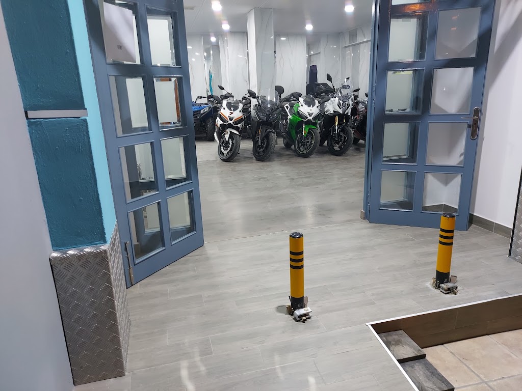 MotoJet Lucena — Interior