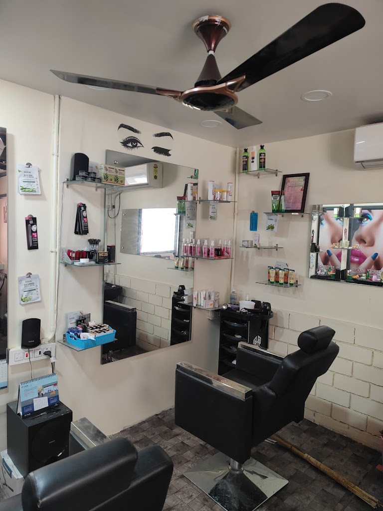 Golden Glow Beauty And Spa