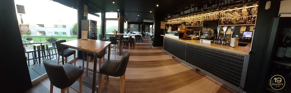 Restaurante - 19 Country Club — Ambiente