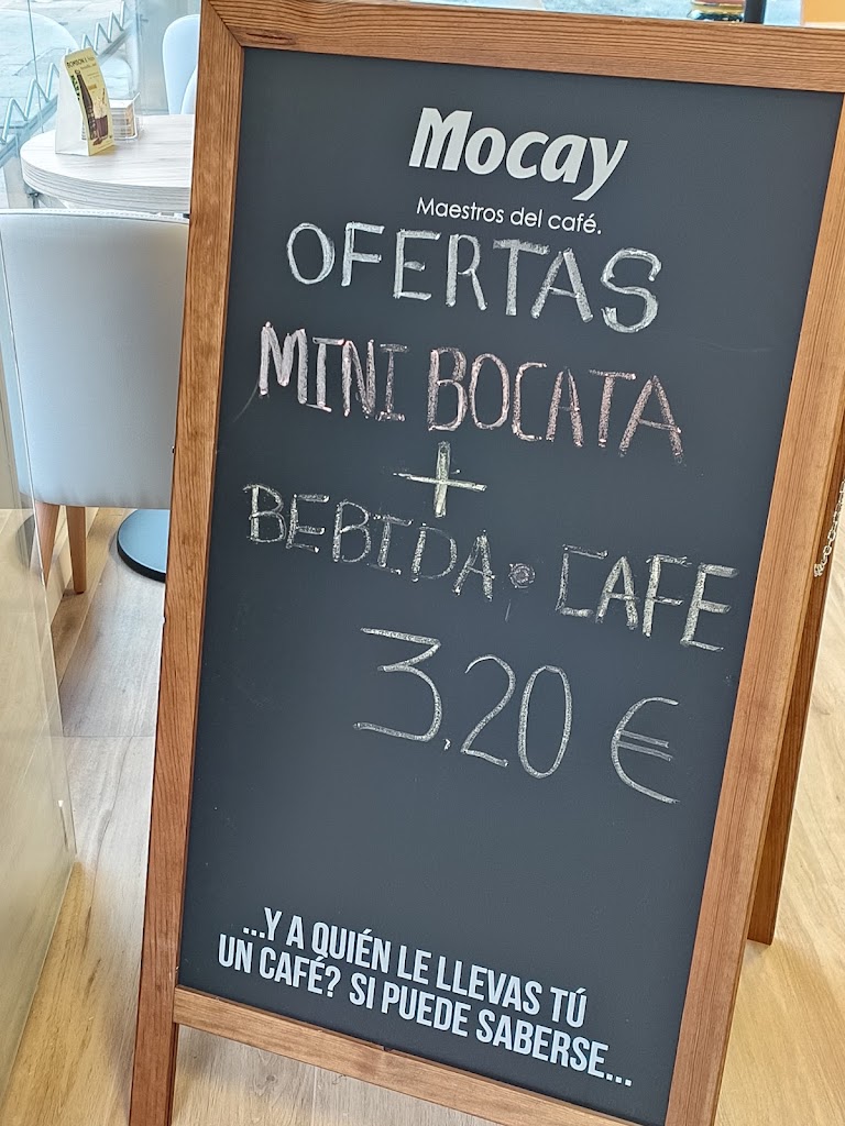 Cafe lucky moon — Carta