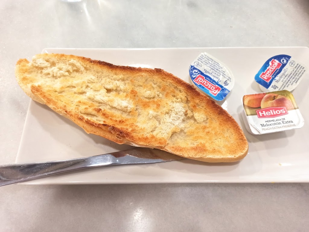 Cafeteria Cerveceria "La Barra" Josepi