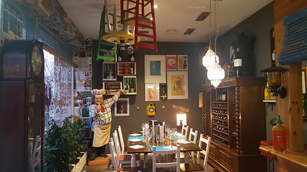Carrer dels Mirlos — Ambiente