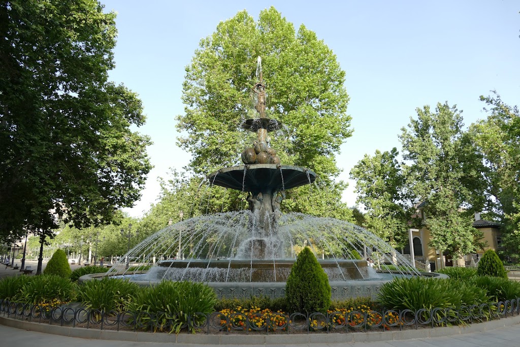Fuente de Las Granadas