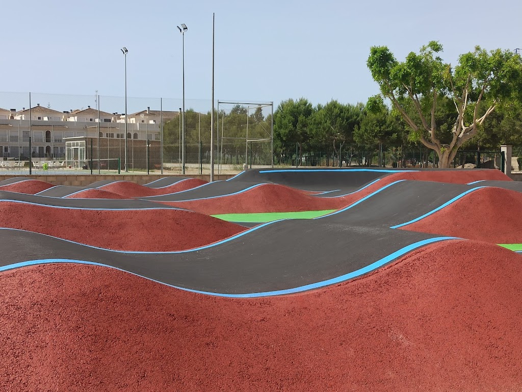 Centro Deportivo La Raqueta