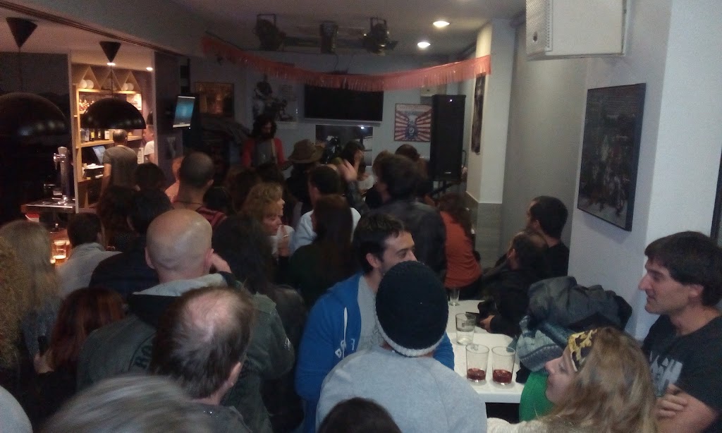 Bar Kandilejas — Ambiente