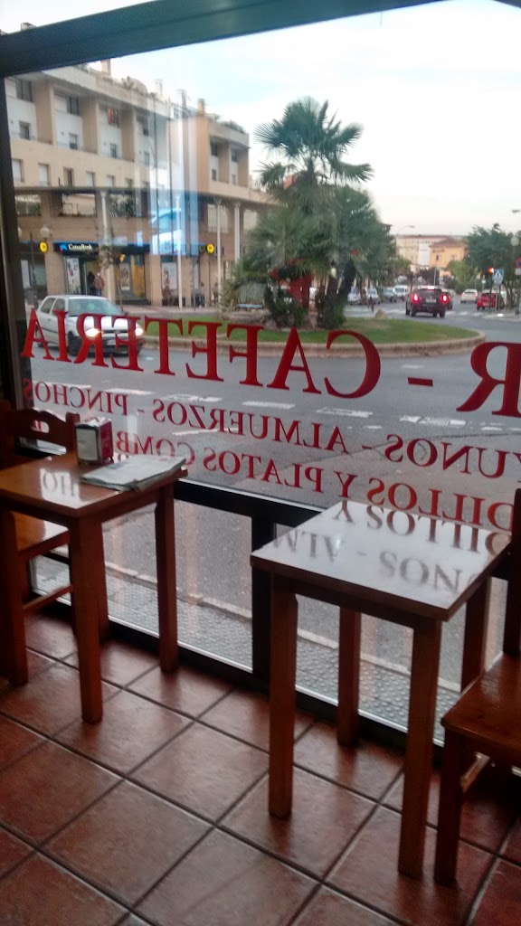 Bar Segura — Ambiente