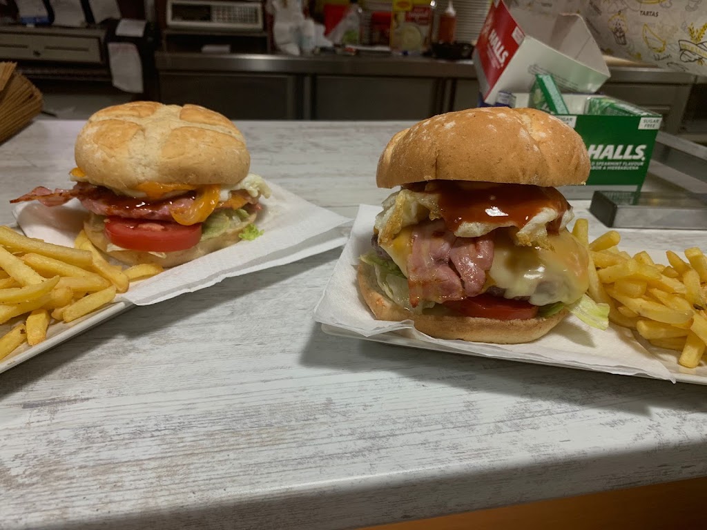 Cafeteria Pastisseria Verge de la Salut — Comida y bebida