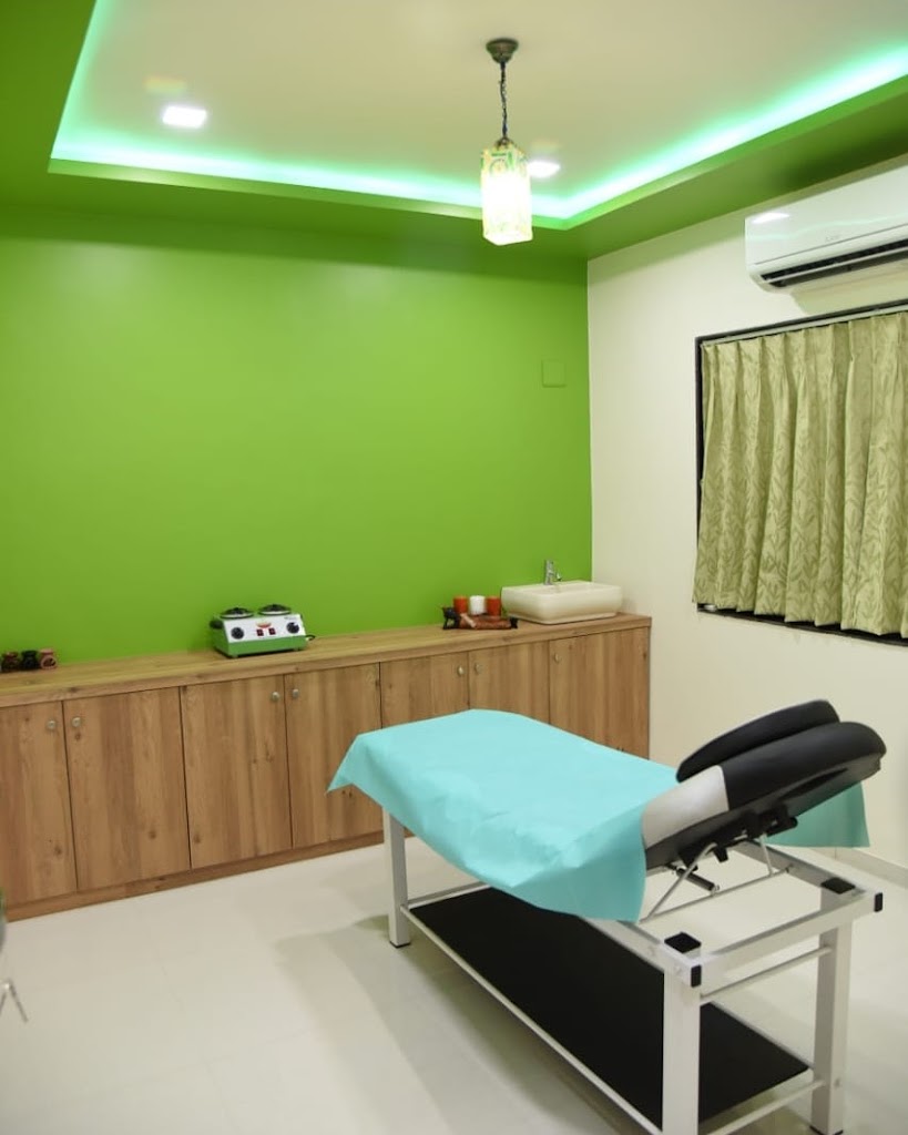 Megha Bridal And Beauty Studio