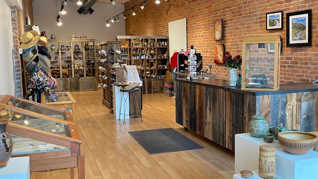 Earthen Vessel Gallery