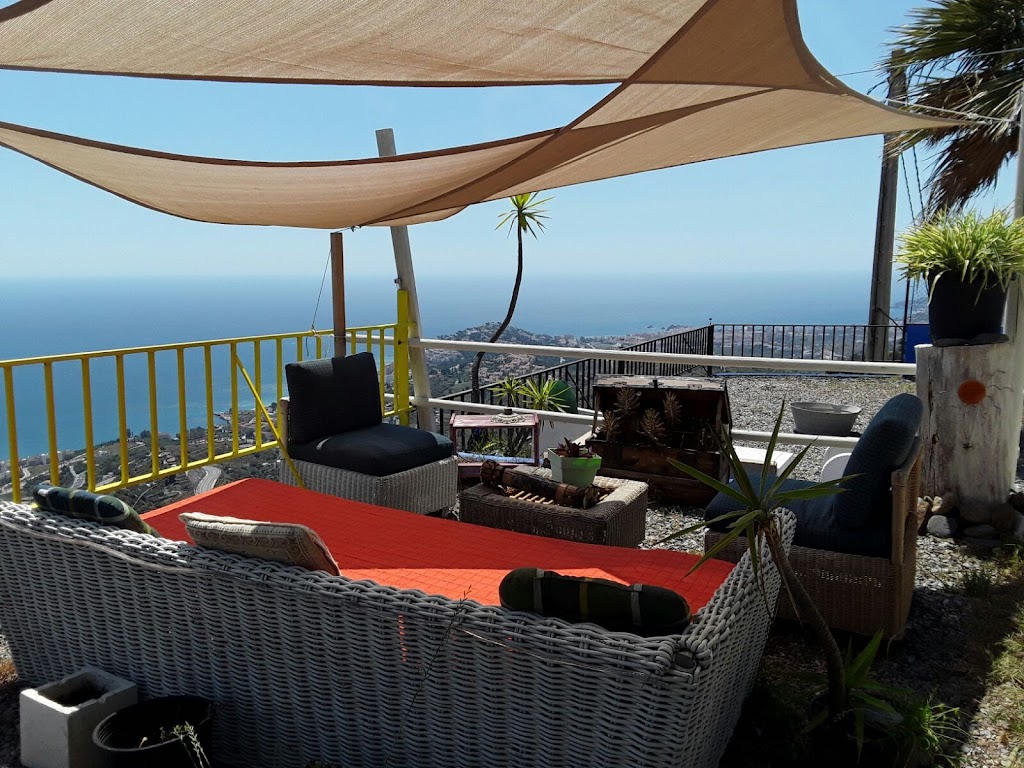 CASAS RURALES MONTANA Y MAR ALMUNECAR