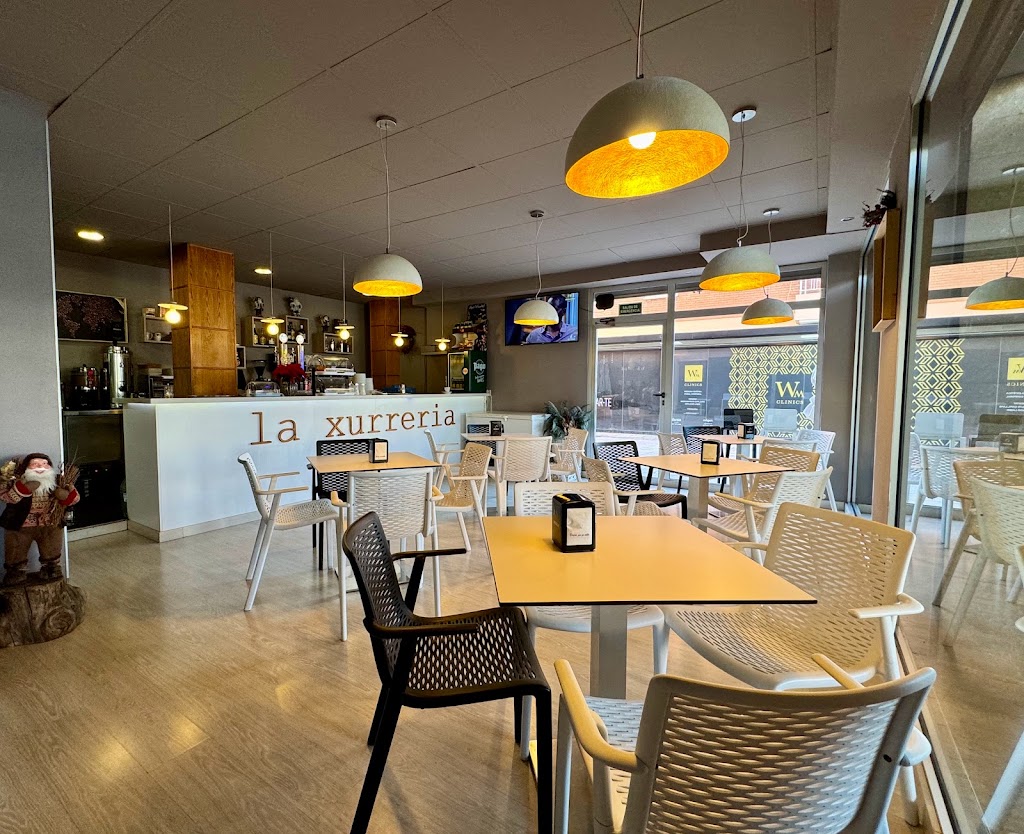 Cafeteria La Xurreria — Ambiente