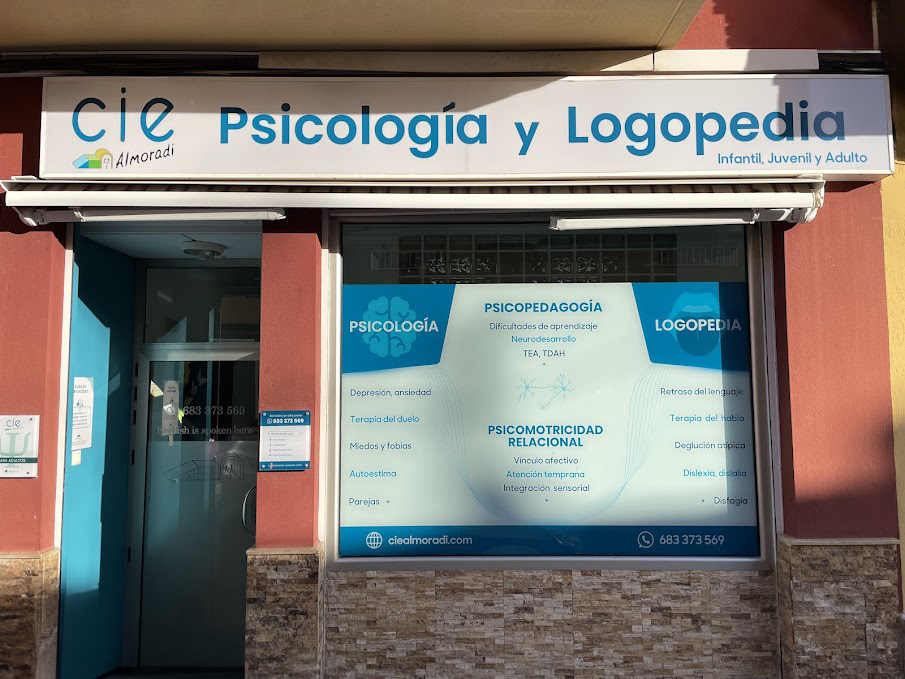 Cie Almoradi, Psicologia y Logopedia.